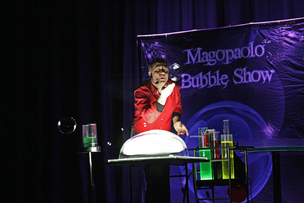 Magopaolo's Bubble ShowEmotions and entertainment
bubble-show-emotions-and-entertainment